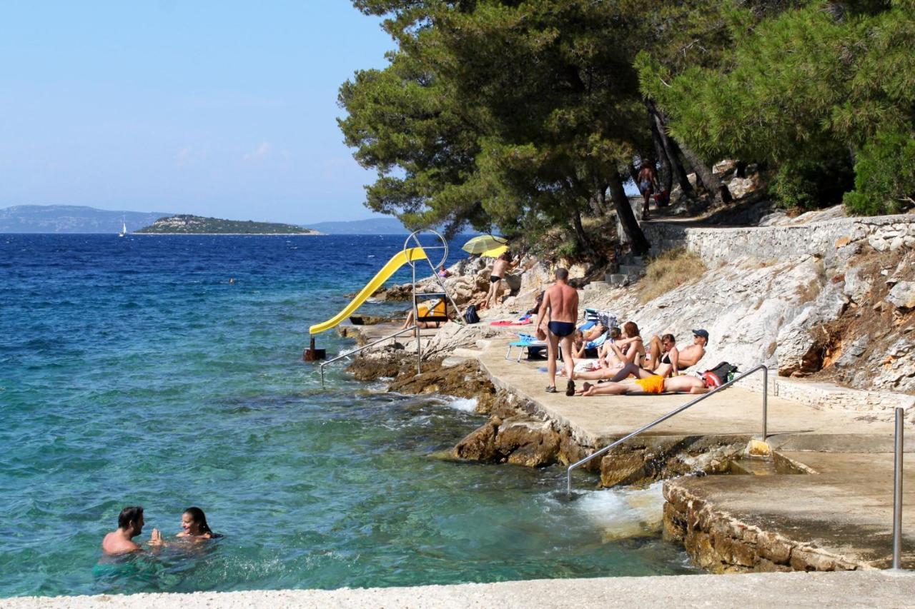 Apartments With A Parking Space Sali, Dugi Otok - 8154 Exterior foto