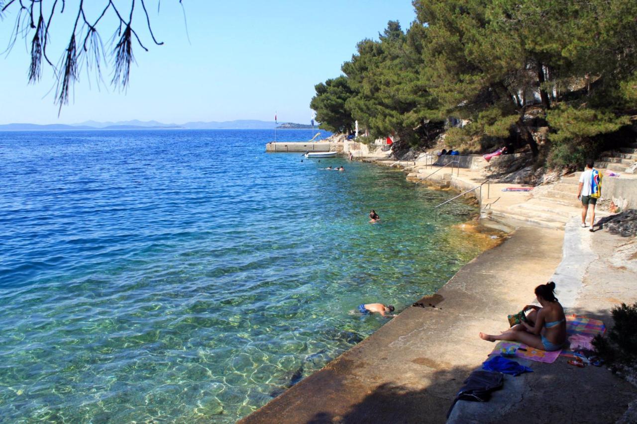 Apartments With A Parking Space Sali, Dugi Otok - 8154 Exterior foto
