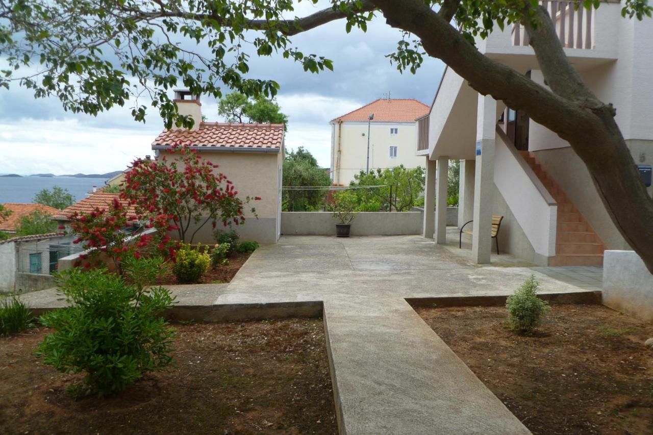 Apartments With A Parking Space Sali, Dugi Otok - 8154 Exterior foto