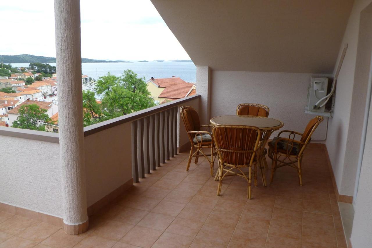 Apartments With A Parking Space Sali, Dugi Otok - 8154 Exterior foto